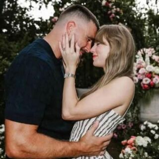 Instagram post from diviachdental. This post is in position 4.