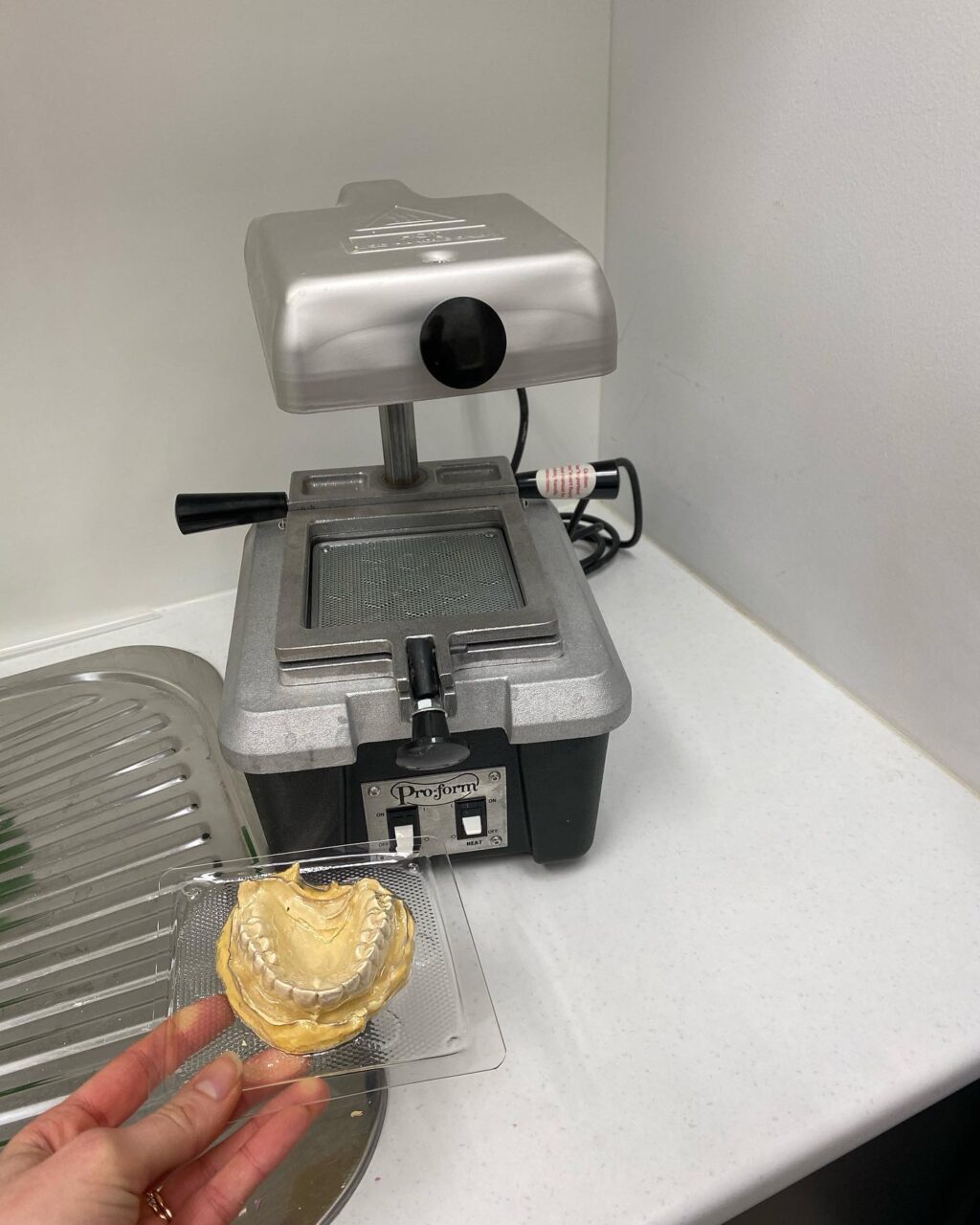 Instagram post from diviachdental. This post is in position 0.